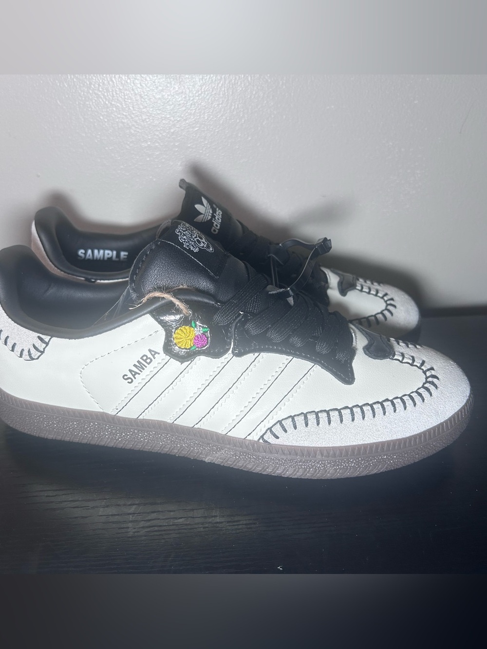 adidas Samba Dia De Muertos  Sneakers in White with Black Accents